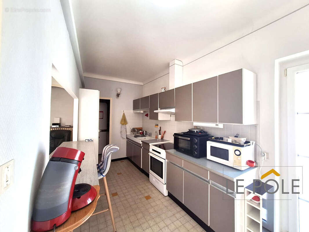Appartement à BOURG-SAINT-ANDEOL