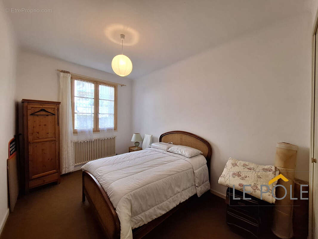 Appartement à BOURG-SAINT-ANDEOL