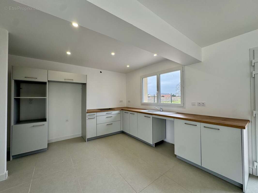 Maison à LE NEUBOURG