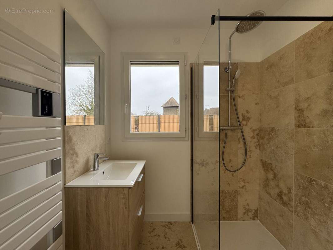 Maison à LE NEUBOURG