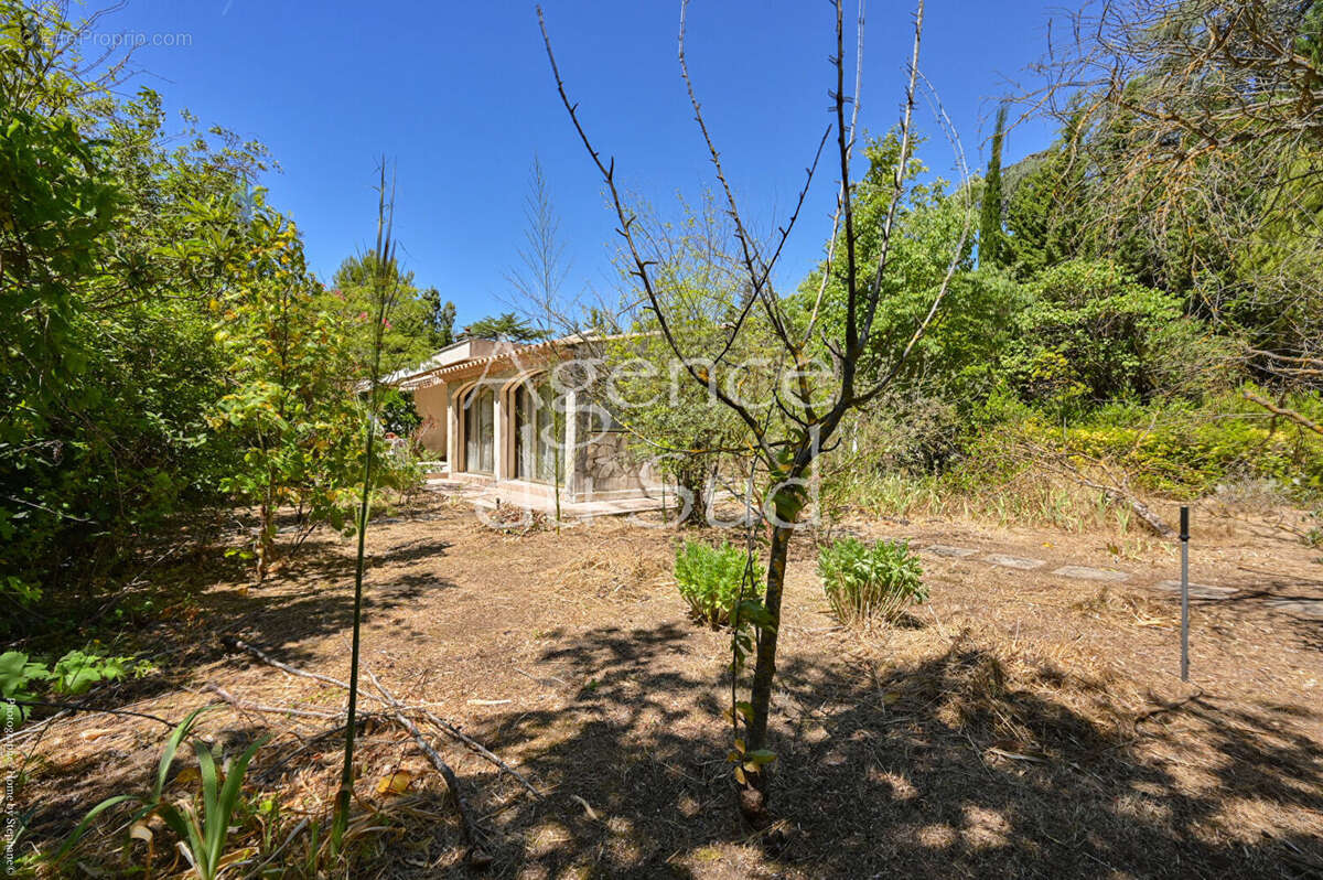 Maison à CARNOUX-EN-PROVENCE