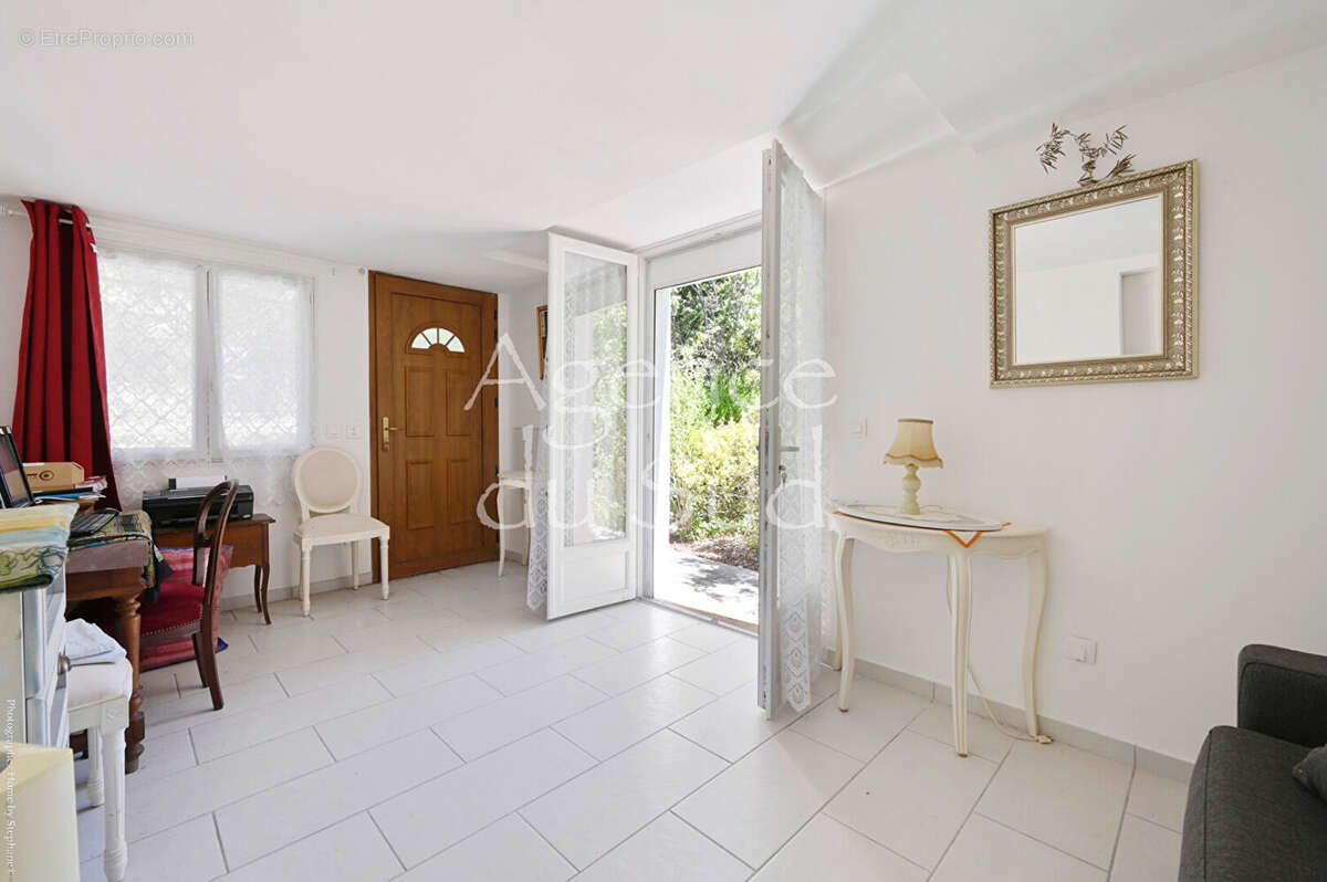 Maison à CARNOUX-EN-PROVENCE