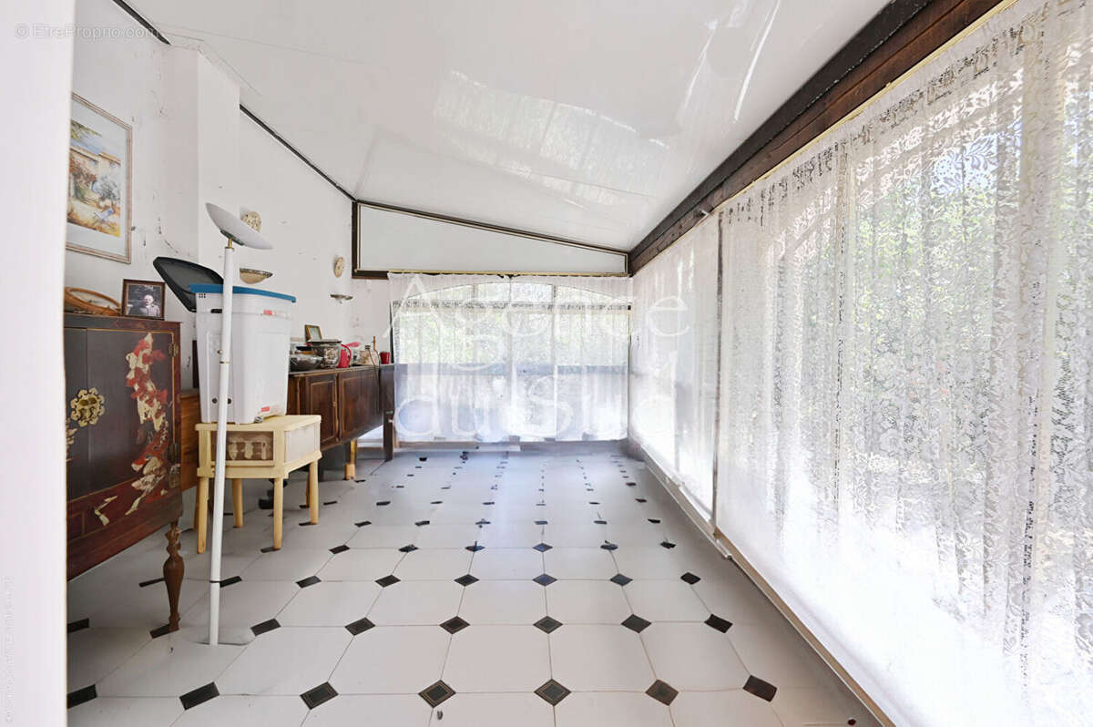 Maison à CARNOUX-EN-PROVENCE