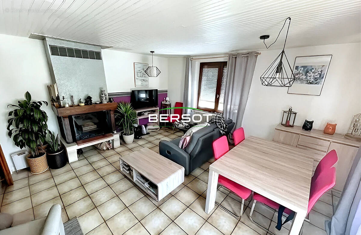 Maison à BOURGUIGNON