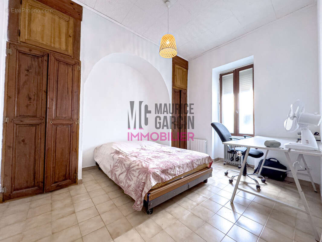 A vendre, à acheter, Maison, appartement 13160 Chateaurenard - Maison à CHATEAURENARD