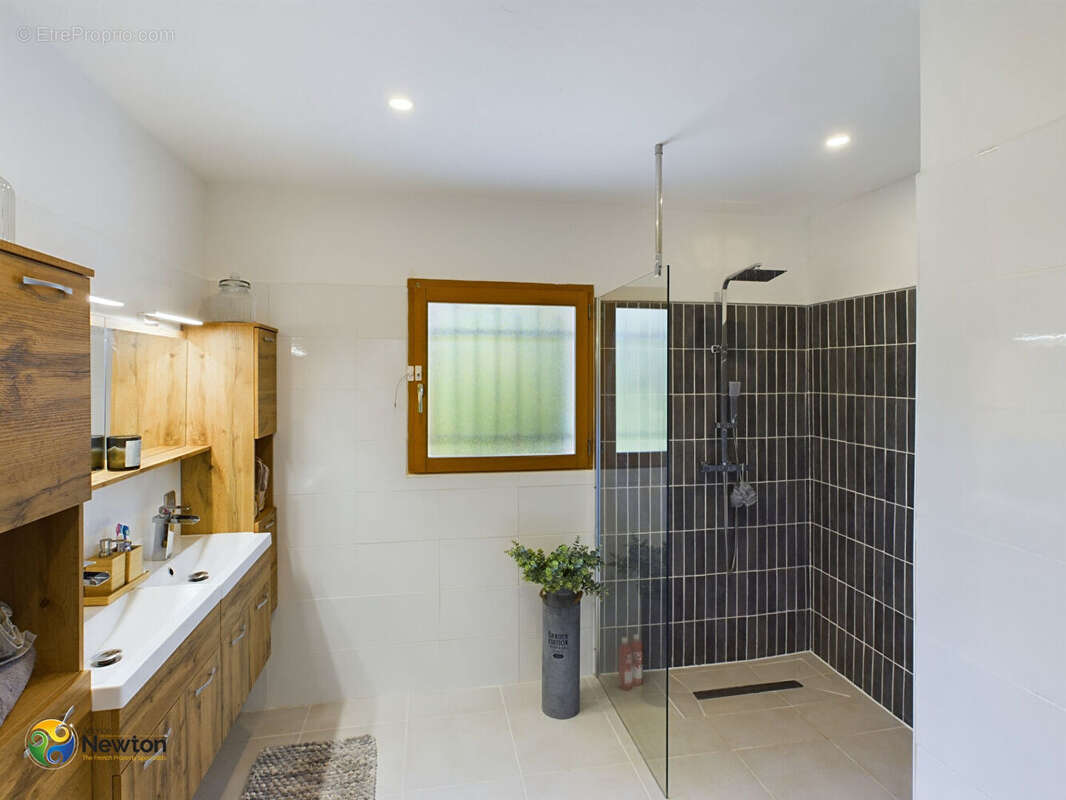 Maison à CASTELFRANC