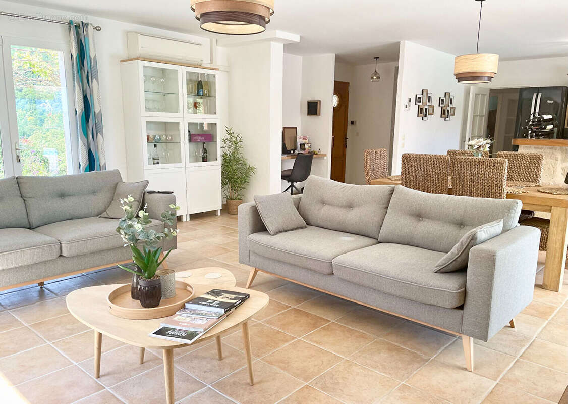 Maison à CASTELFRANC