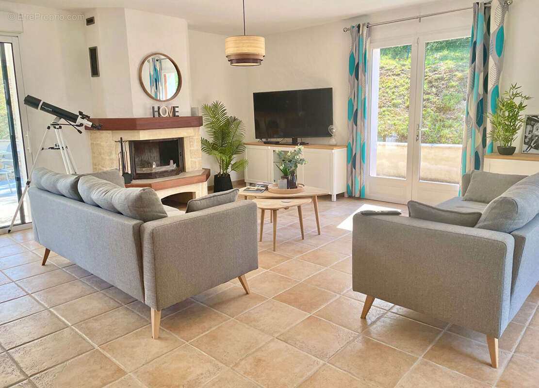 Maison à CASTELFRANC