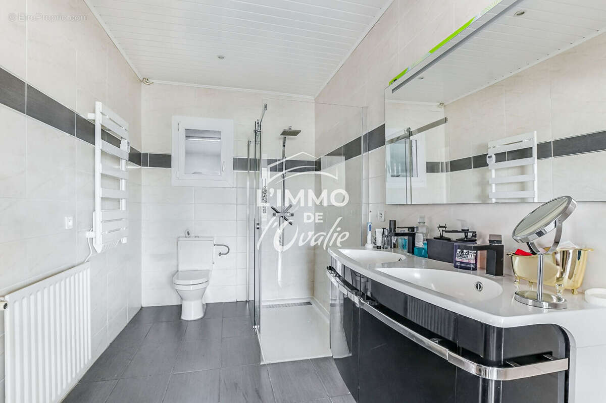 Maison à SAINT-JORY