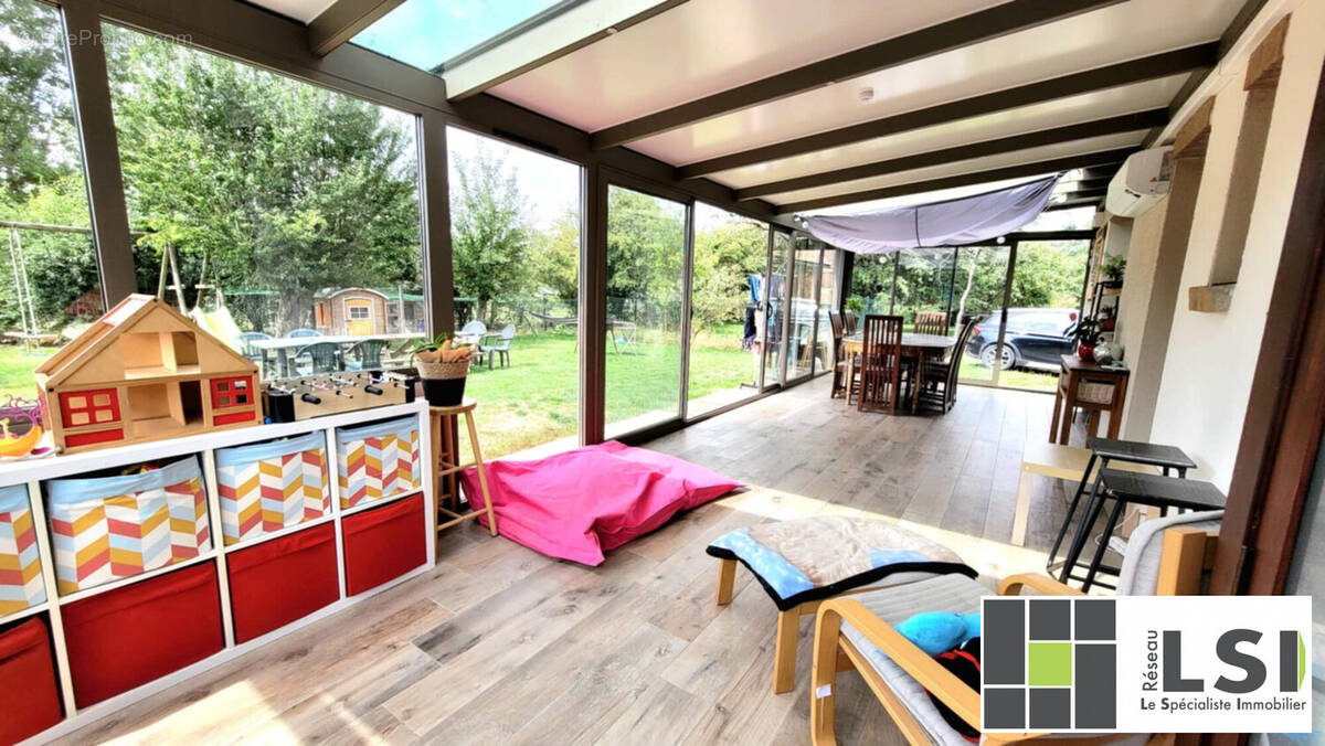 Maison à BARZY-EN-THIERACHE