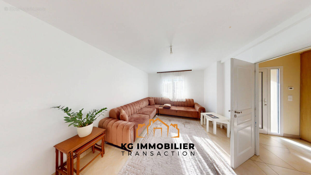 Maison à LANEUVEVILLE-DEVANT-NANCY