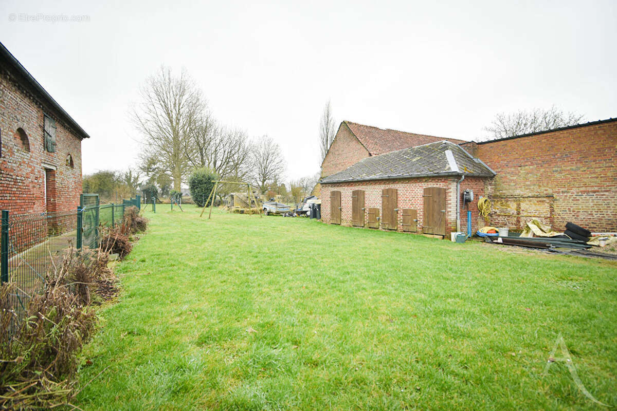 Maison à BEAUQUESNE