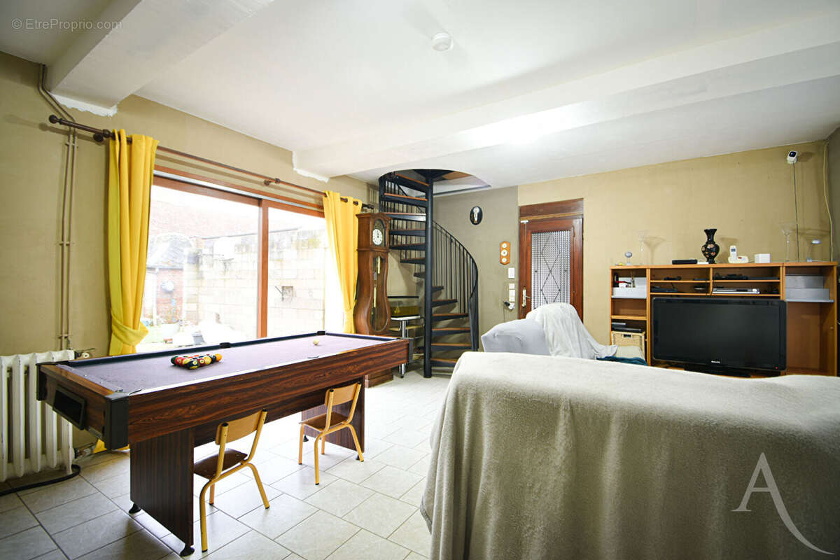 Maison à BEAUQUESNE