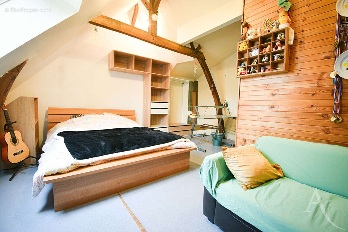 Maison à BEAUQUESNE