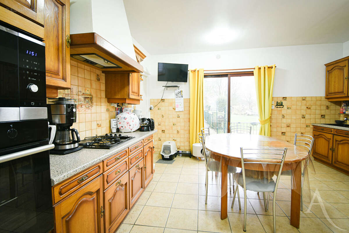 Maison à BEAUQUESNE