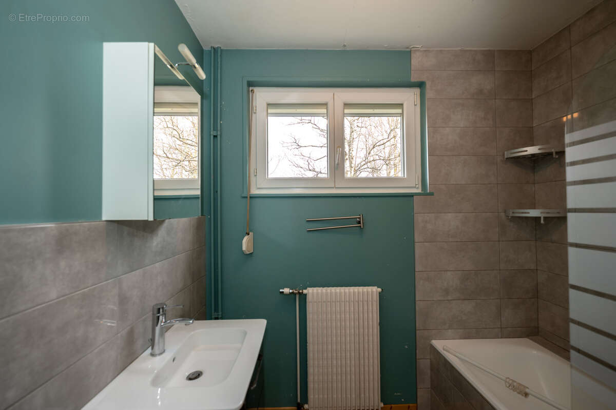 Maison à COURVIERES