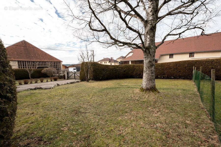 Maison à COURVIERES