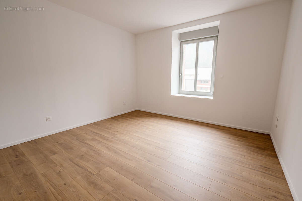 Appartement à LA CLUSE-ET-MIJOUX