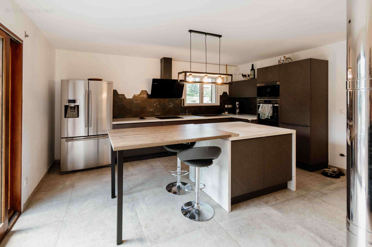 Maison à OYE-ET-PALLET