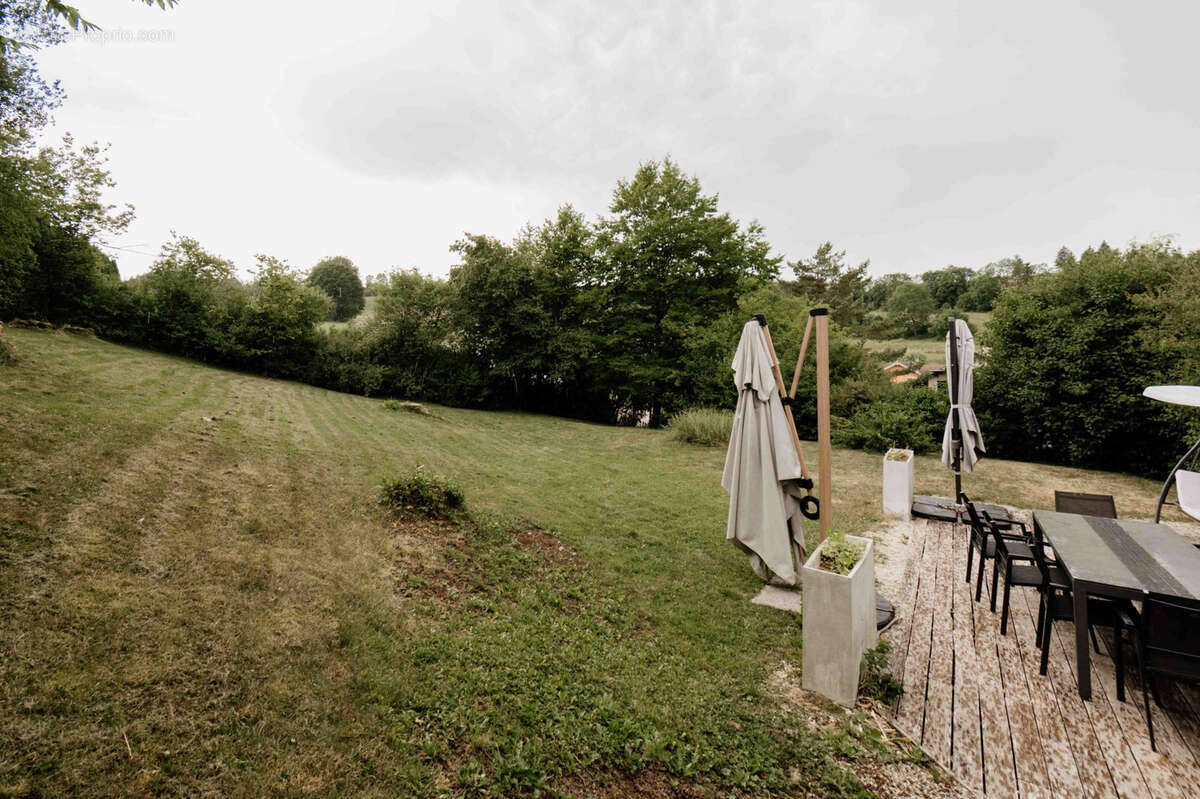 Maison à OYE-ET-PALLET