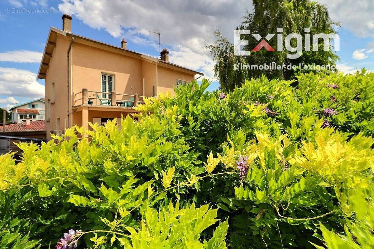 Maison à TOURNON-SUR-RHONE