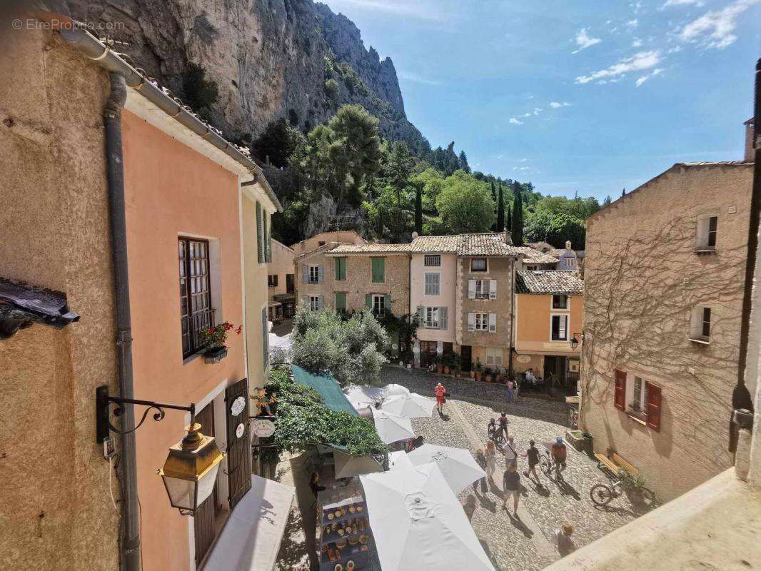 Maison à MOUSTIERS-SAINTE-MARIE