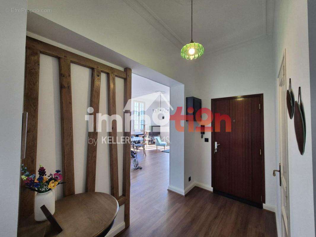 Appartement à EU