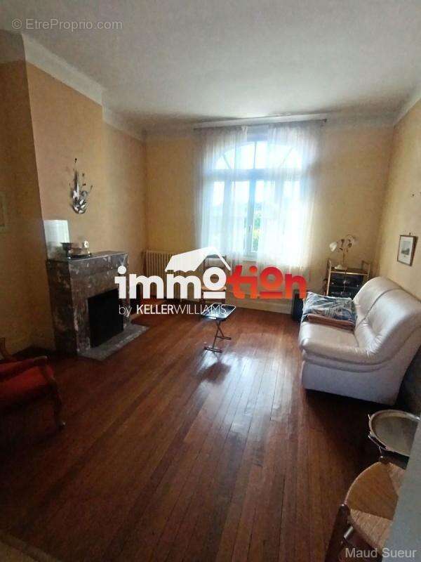 Maison à FRIVILLE-ESCARBOTIN