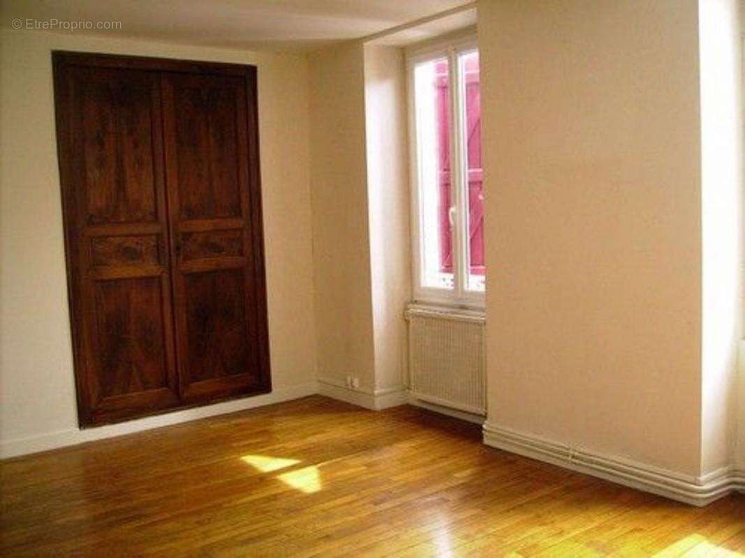 Commerce à SOUILLAC