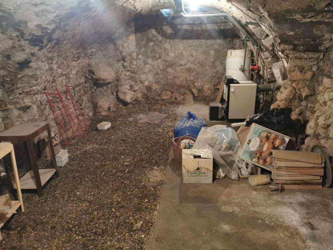 Maison à MOUSTIERS-SAINTE-MARIE