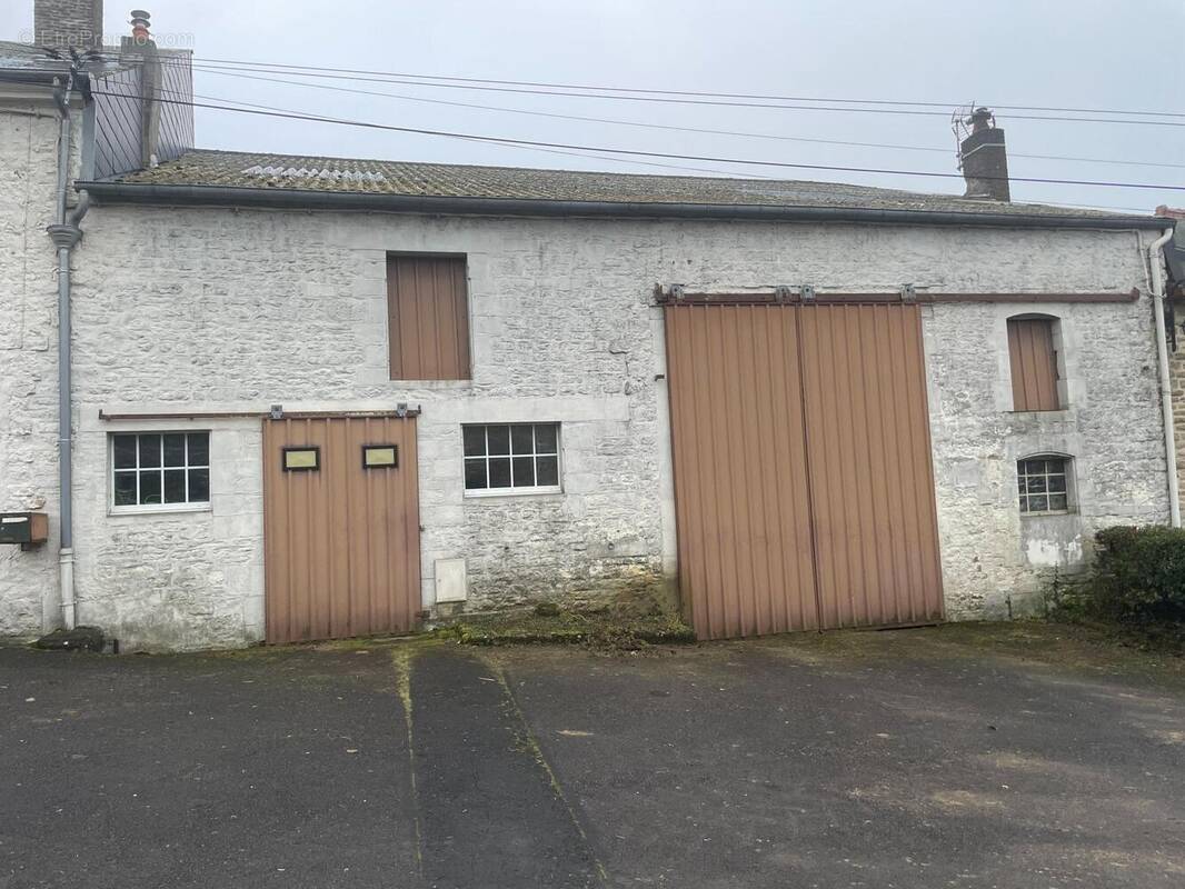 Photo 1 - Appartement à DAMOUZY