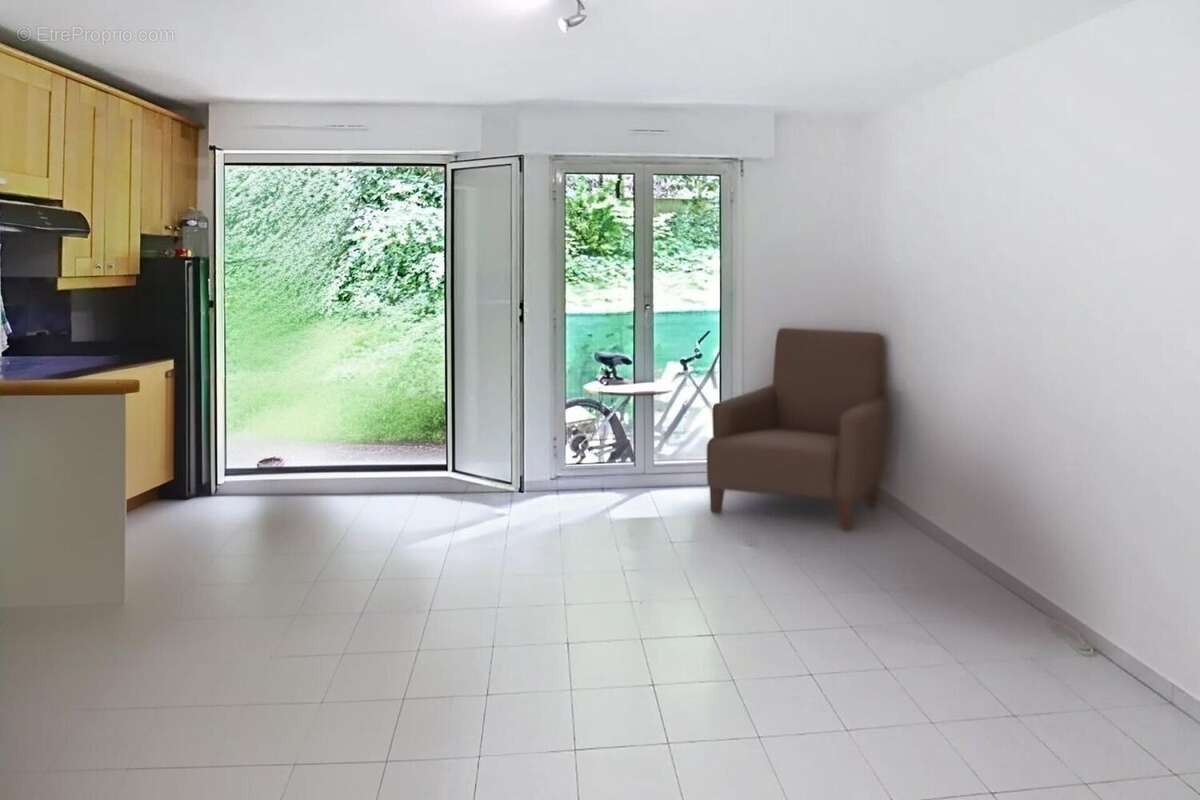 Photo 3 - Appartement à BRY-SUR-MARNE