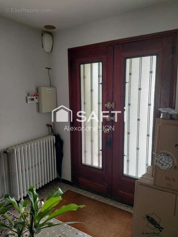 Photo 5 - Commerce à NIORT