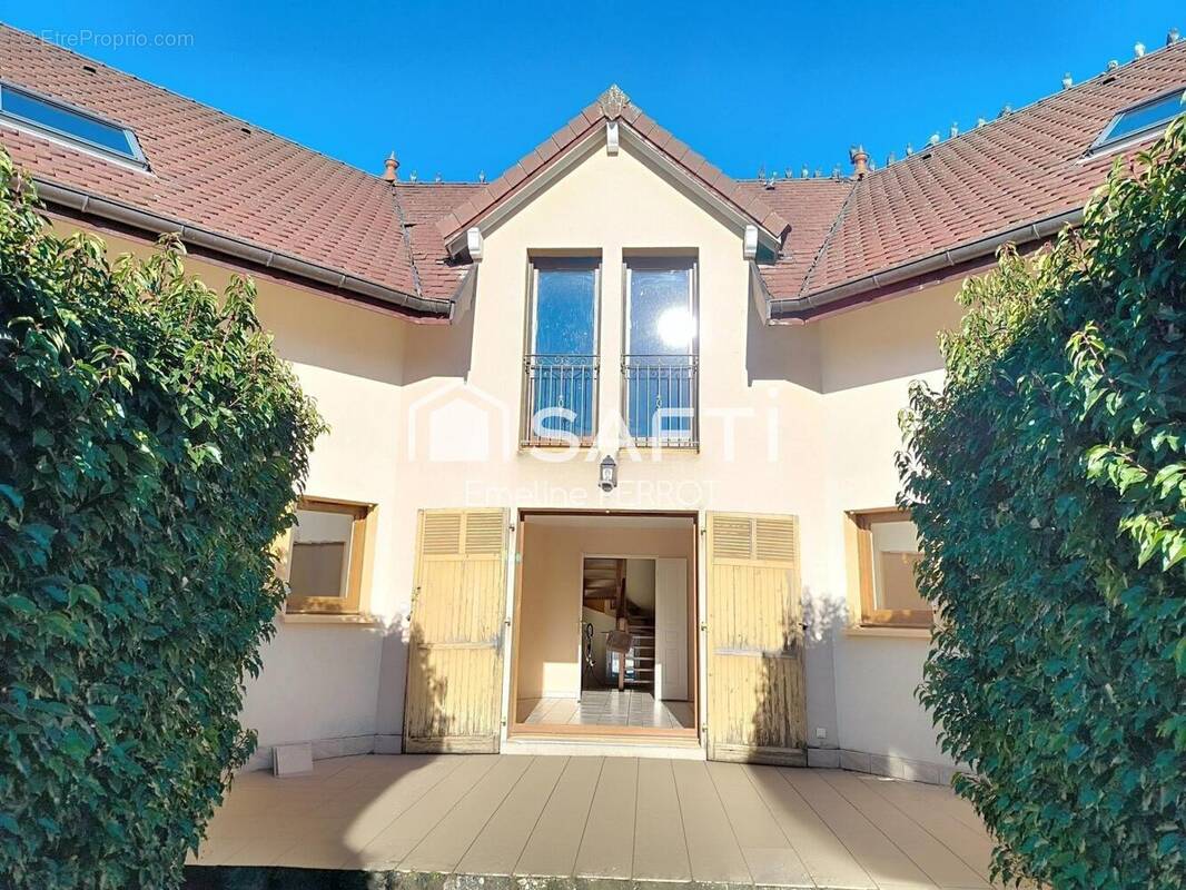 Photo 1 - Appartement à SEGNY