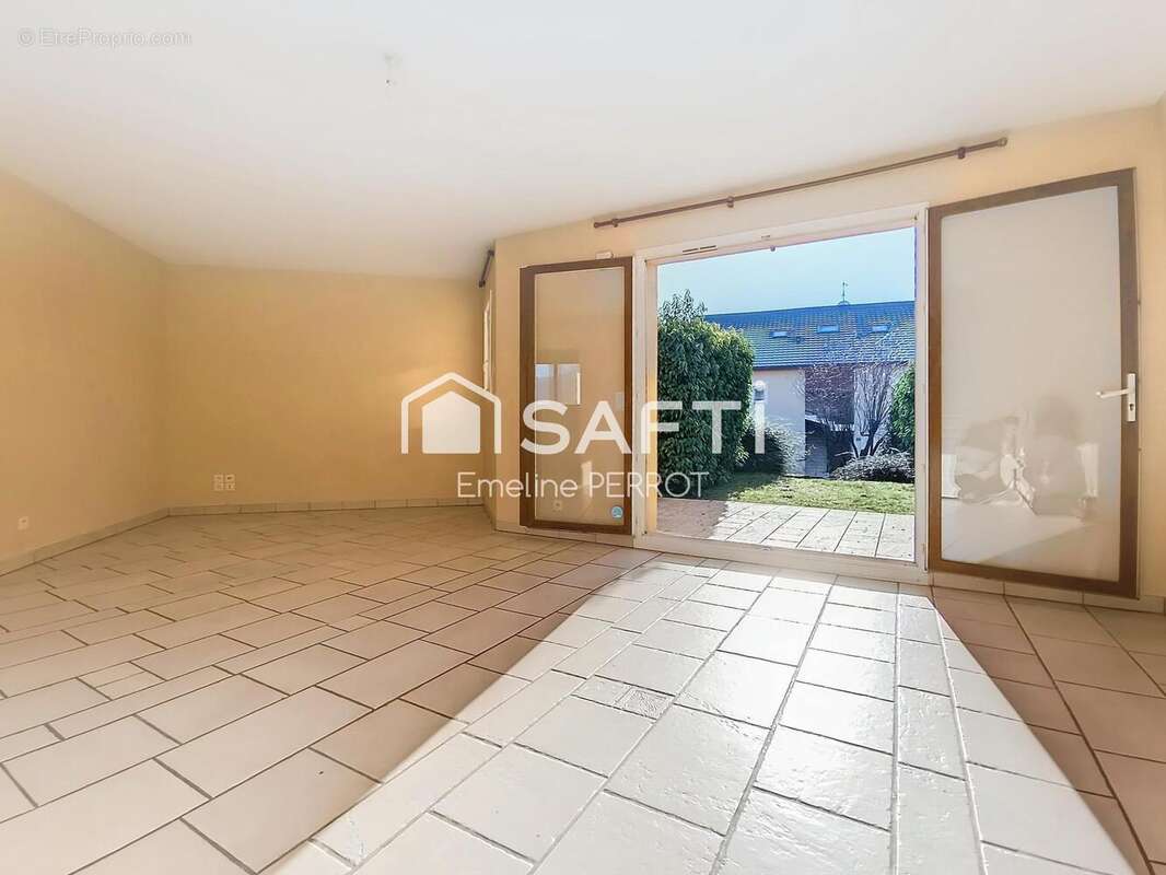 Photo 3 - Appartement à SEGNY