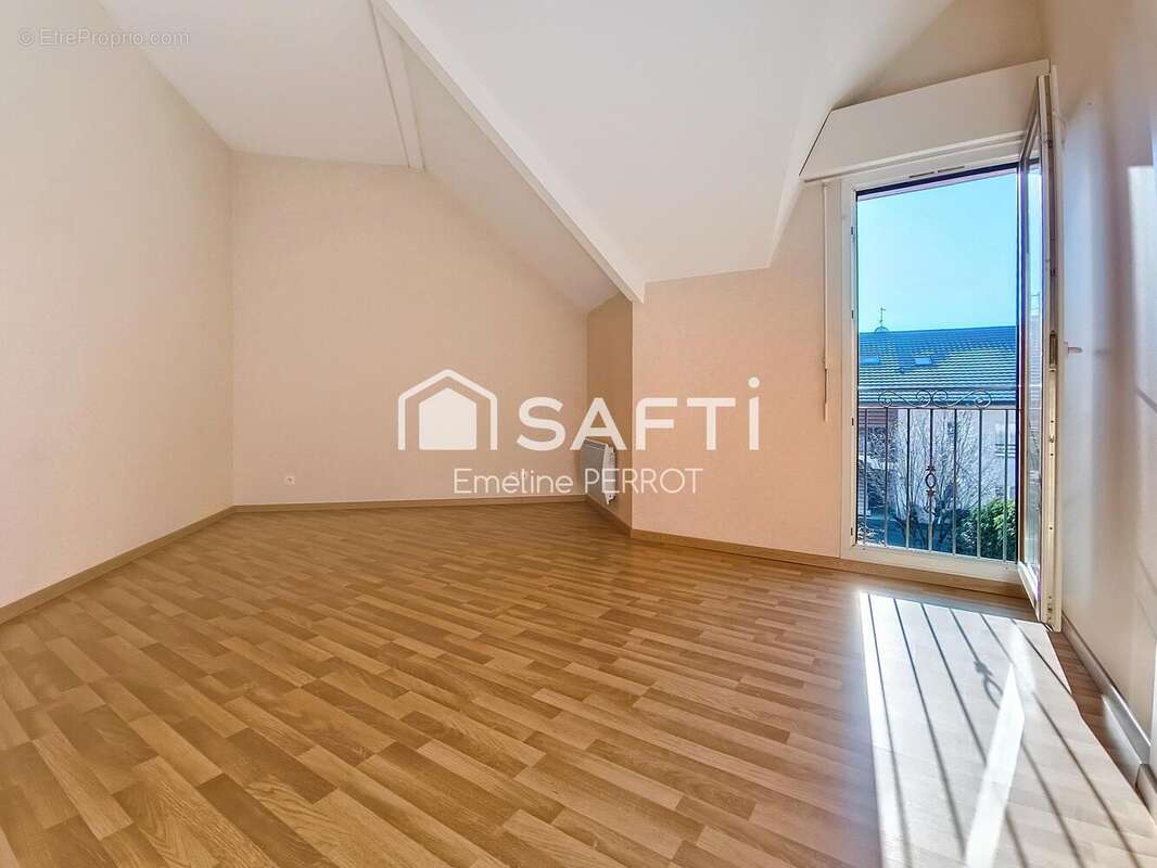 Photo 8 - Appartement à SEGNY