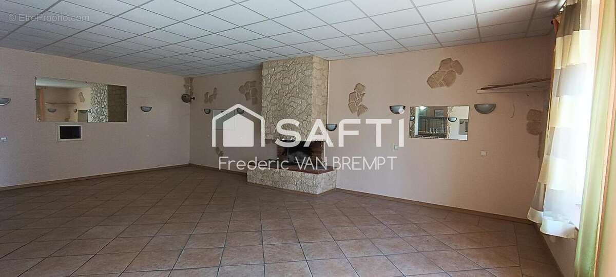 Photo 8 - Maison à REYNIES