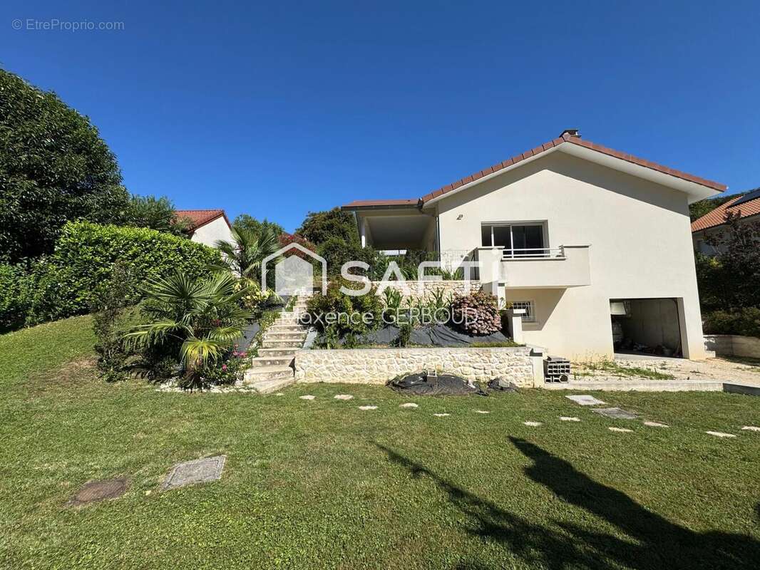 Photo 2 - Maison à SAINT-QUENTIN-SUR-ISERE