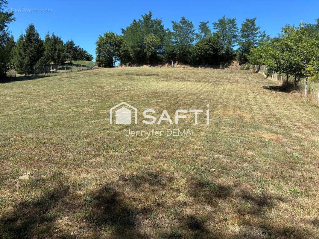 Photo 3 - Terrain à CAZALIS