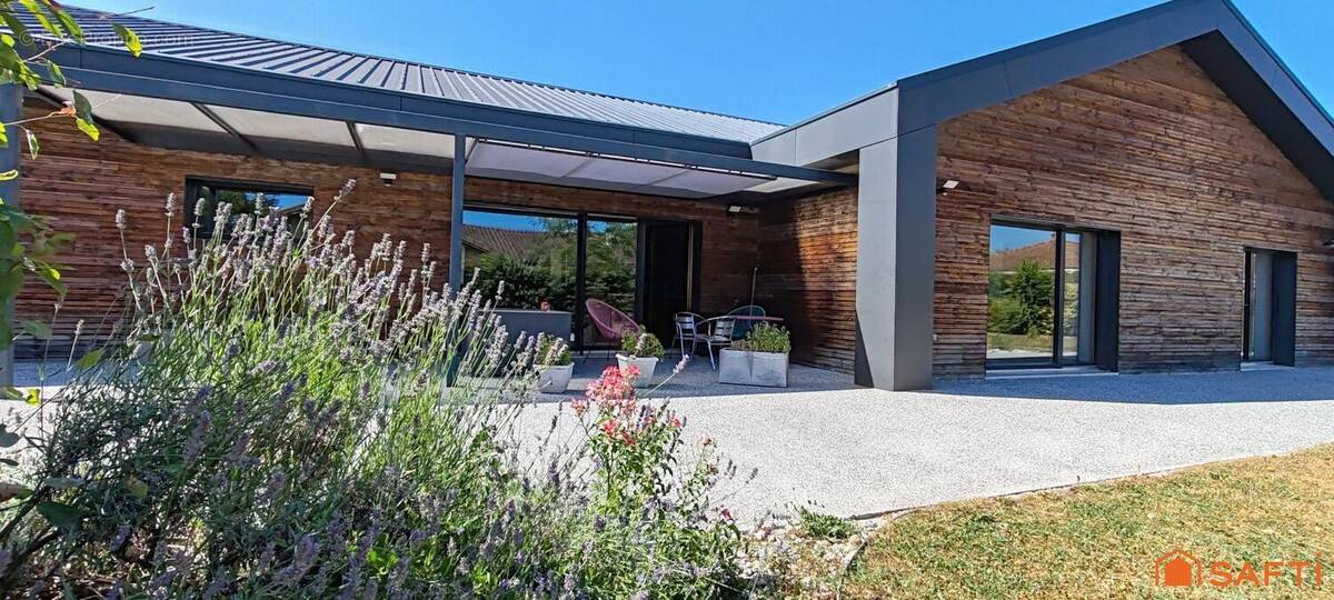 Photo 1 - Maison à PEROUGES