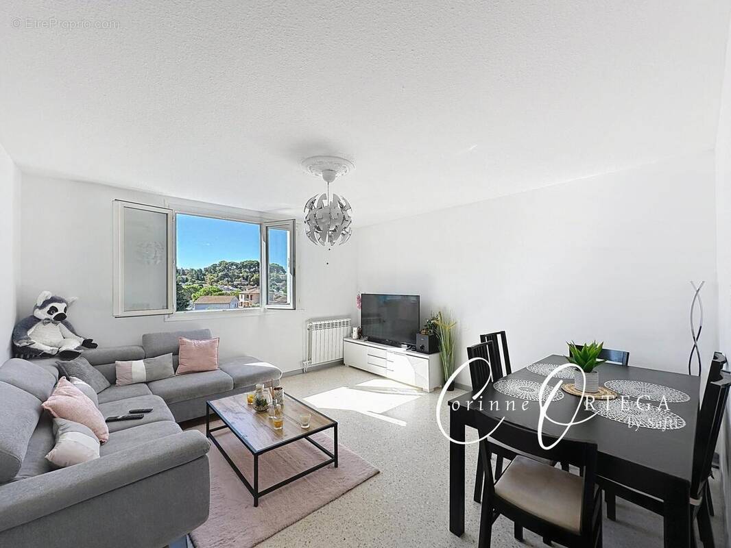 Photo 1 - Appartement à VAUVERT