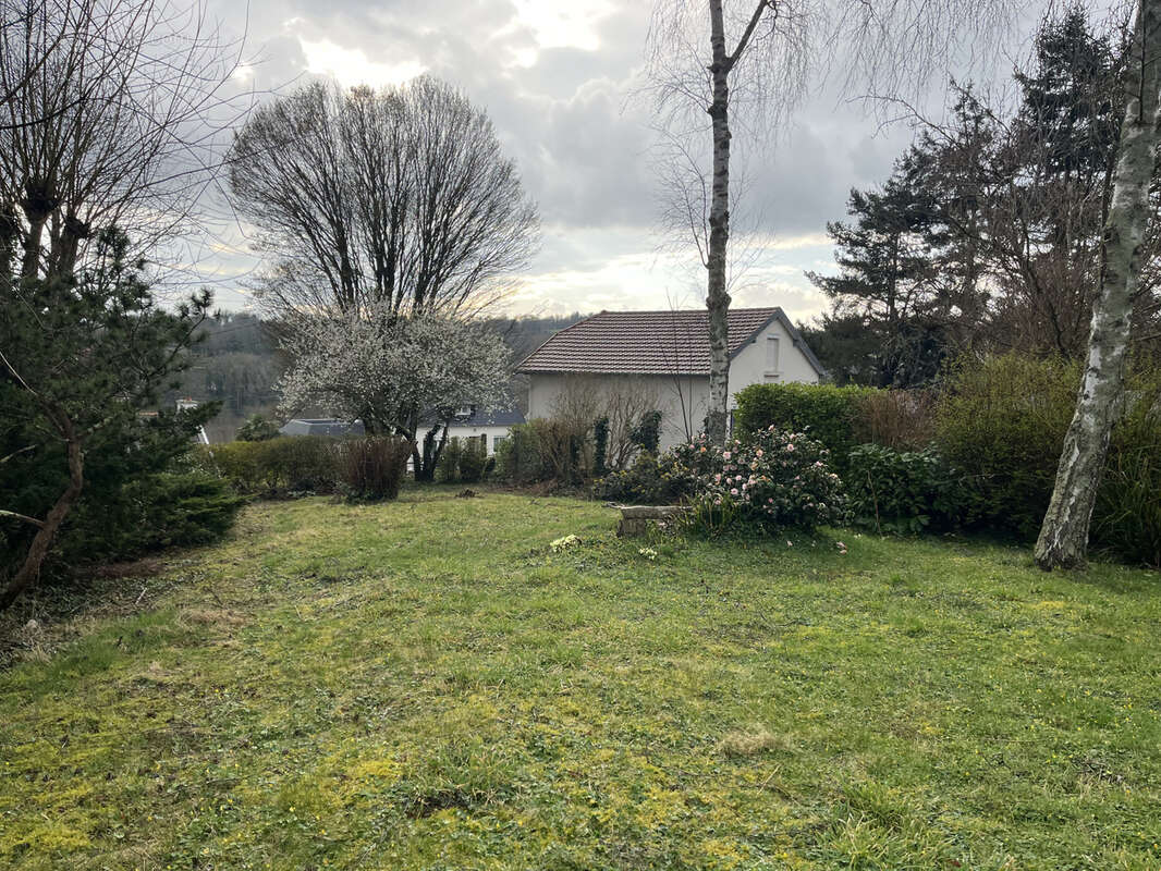 Terrain à PLOUBEZRE