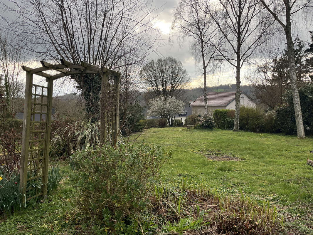 Terrain à PLOUBEZRE