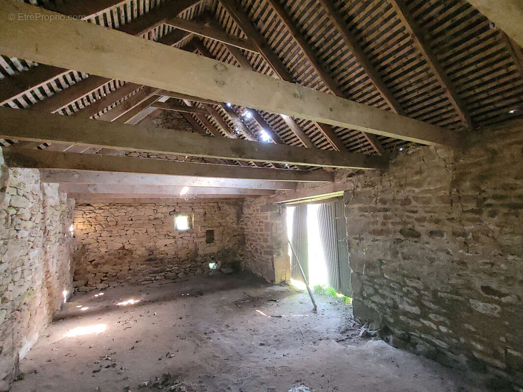 Maison à LOGUIVY-PLOUGRAS