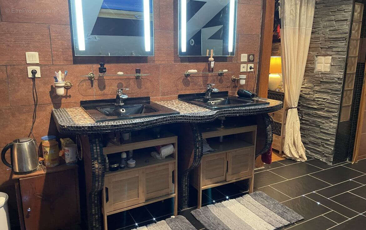 Appartement à PLEUBIAN