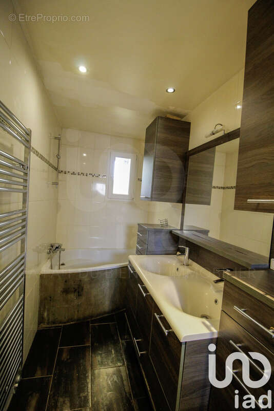 Photo 8 - Maison à BUEIL