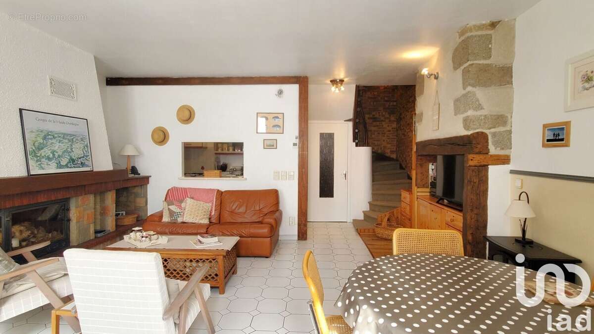 Photo 3 - Maison à NEUVIC