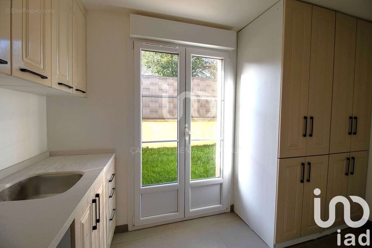 Photo 6 - Maison à CREVECOEUR-LE-GRAND