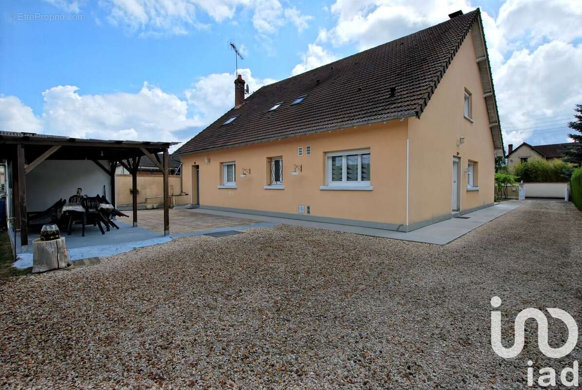 Photo 2 - Maison à BRIARE