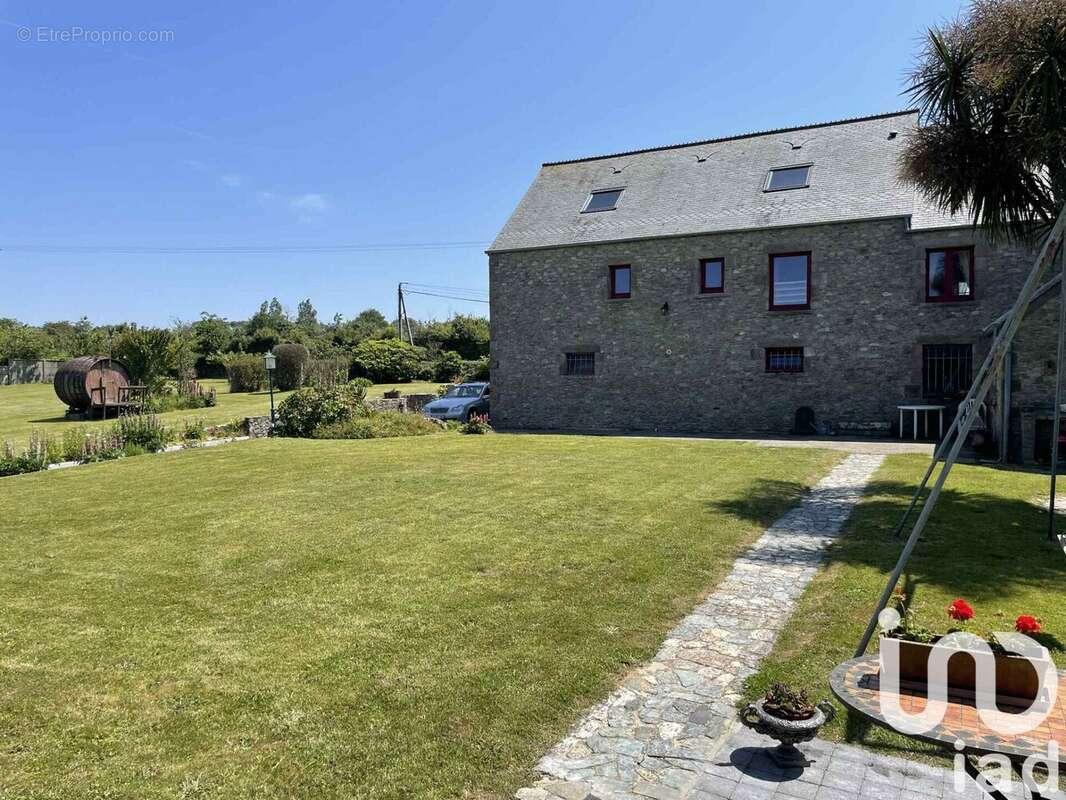 Photo 2 - Maison à VAUVILLE